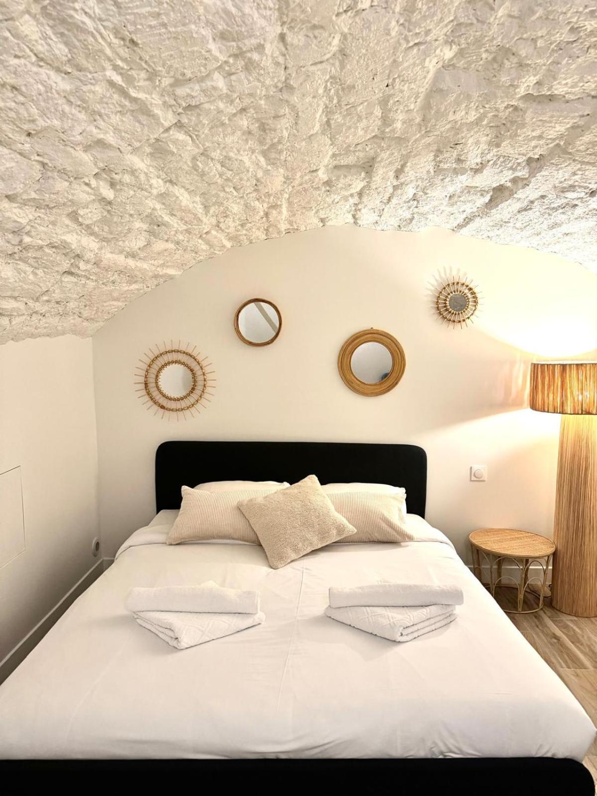 Apartment Saint Germain Des Pres Bon Marche By Studio Prestige Paris Exterior photo